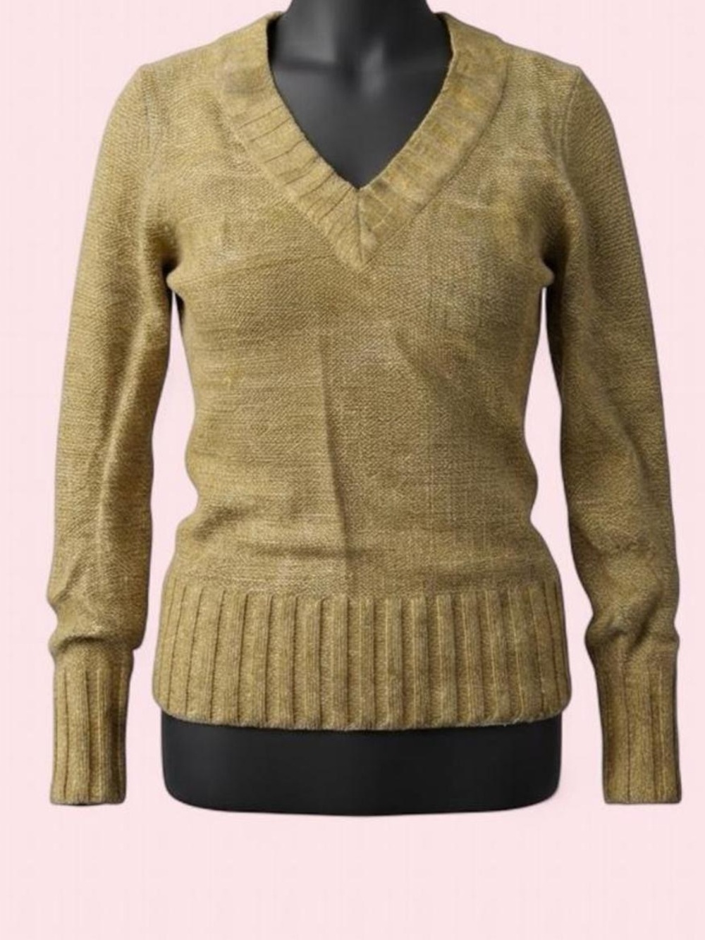 No Boundaries Vintage Y2K Gold V-Neck Sparkly Fabric Sweater